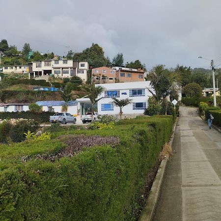 Gachancipa Hotel Colina Los Robles מראה חיצוני תמונה